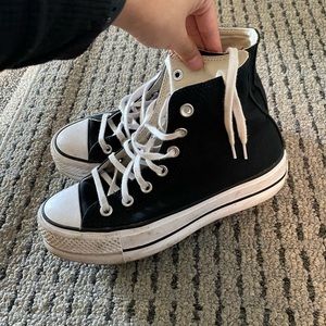 Platform converse